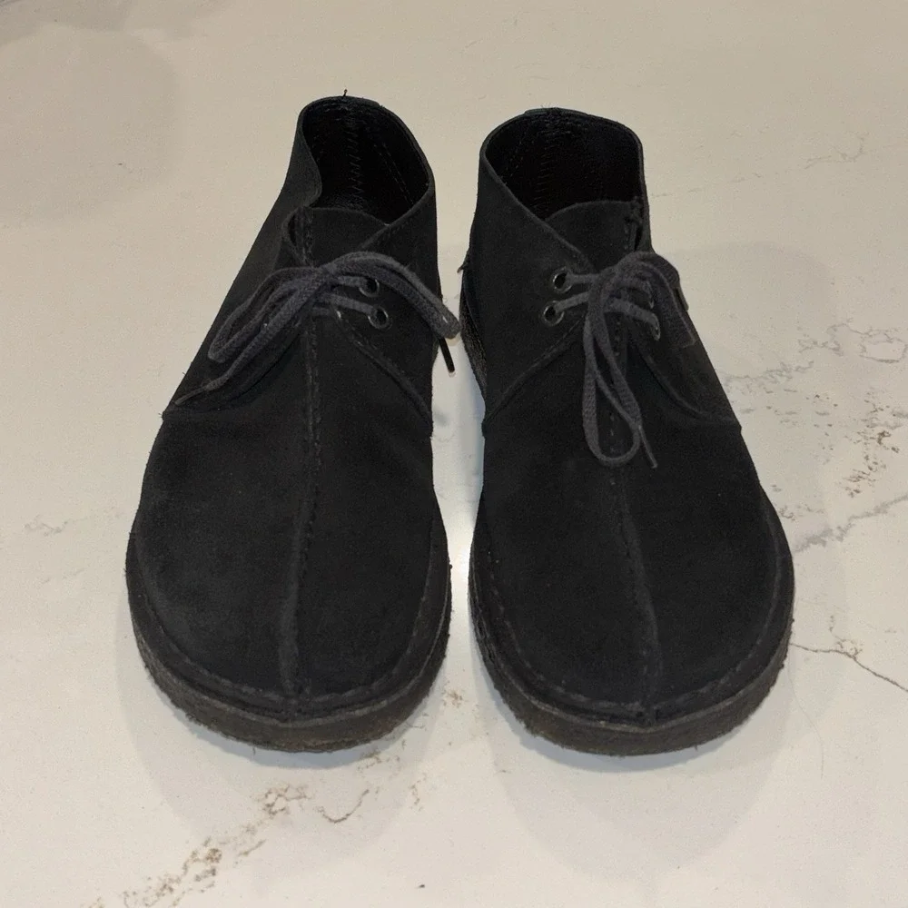 CLARKS Originals Men's 9.5 M Black Suede Desert Trek Oxford Lace Up
